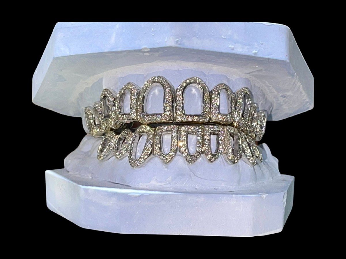10 on 10 10K White Gold CZ Open Face