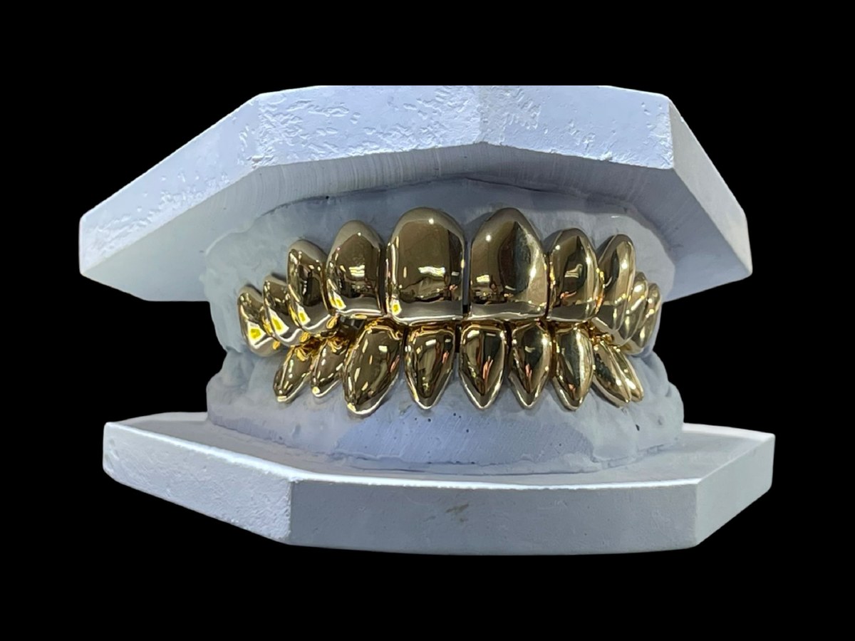 10 on 10 18K Yellow Gold